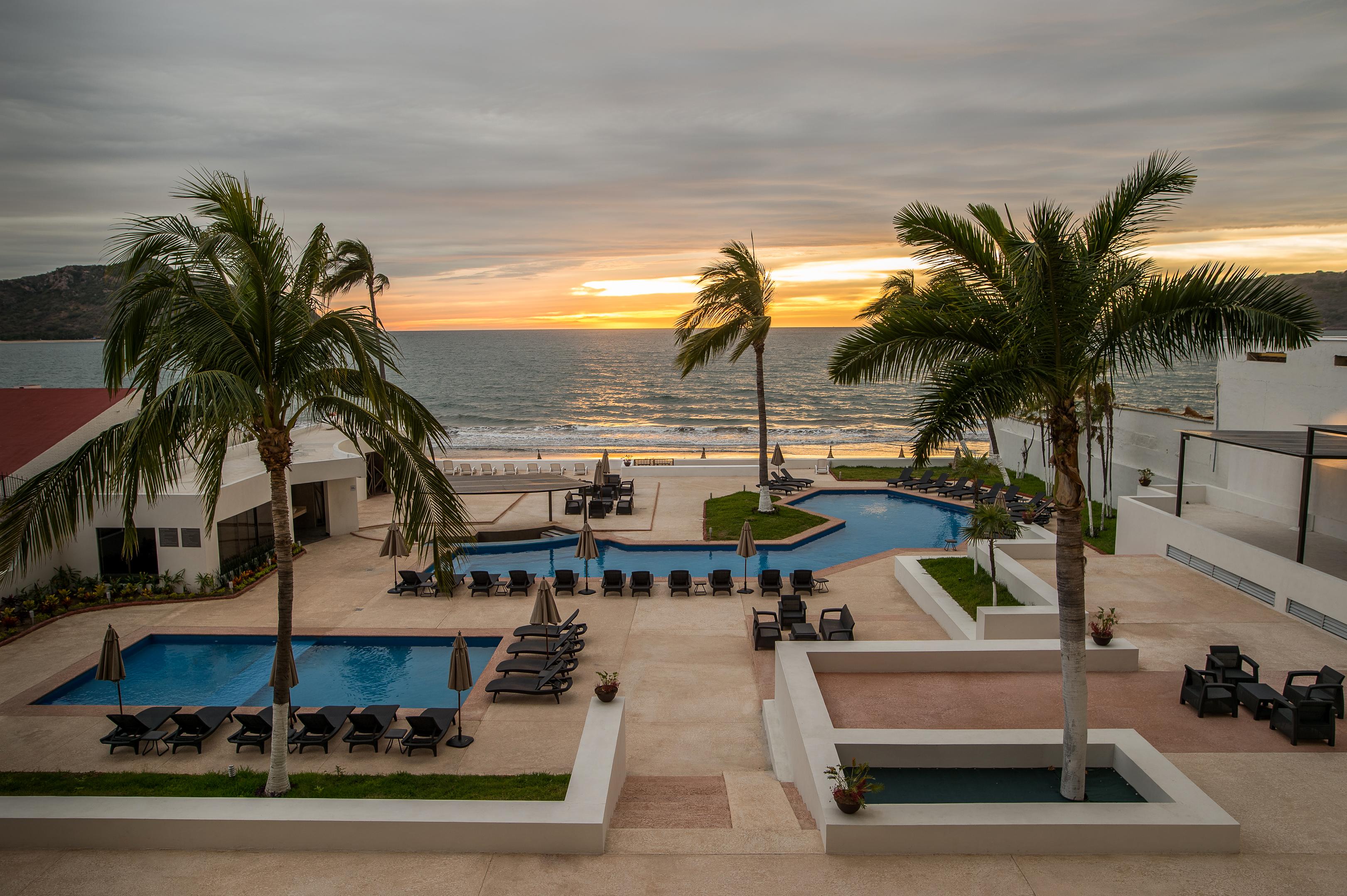 מזטלן Ocean View Beach Hotel מראה חיצוני תמונה