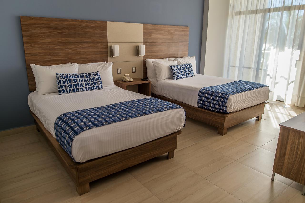מזטלן Ocean View Beach Hotel מראה חיצוני תמונה