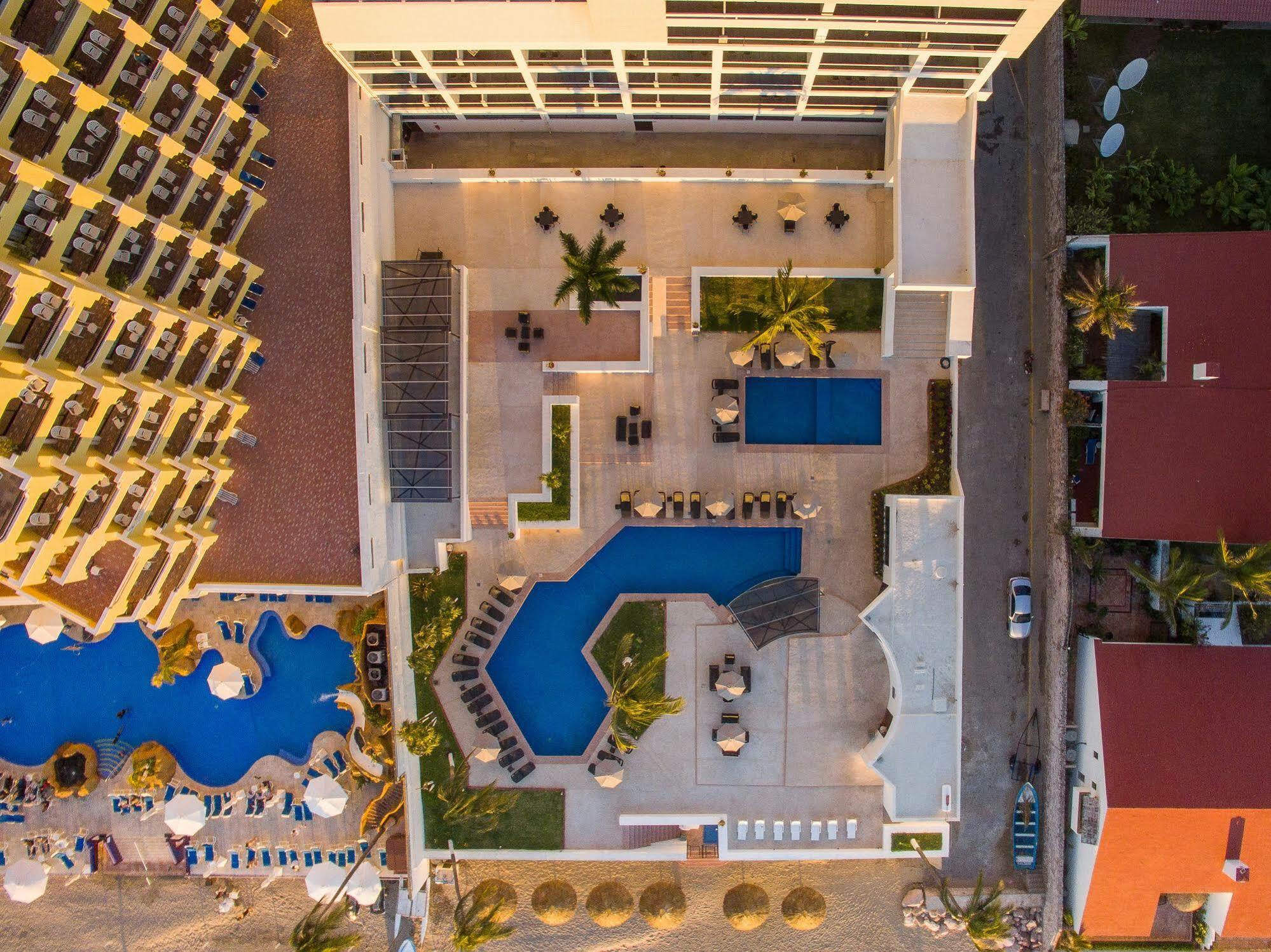 מזטלן Ocean View Beach Hotel מראה חיצוני תמונה