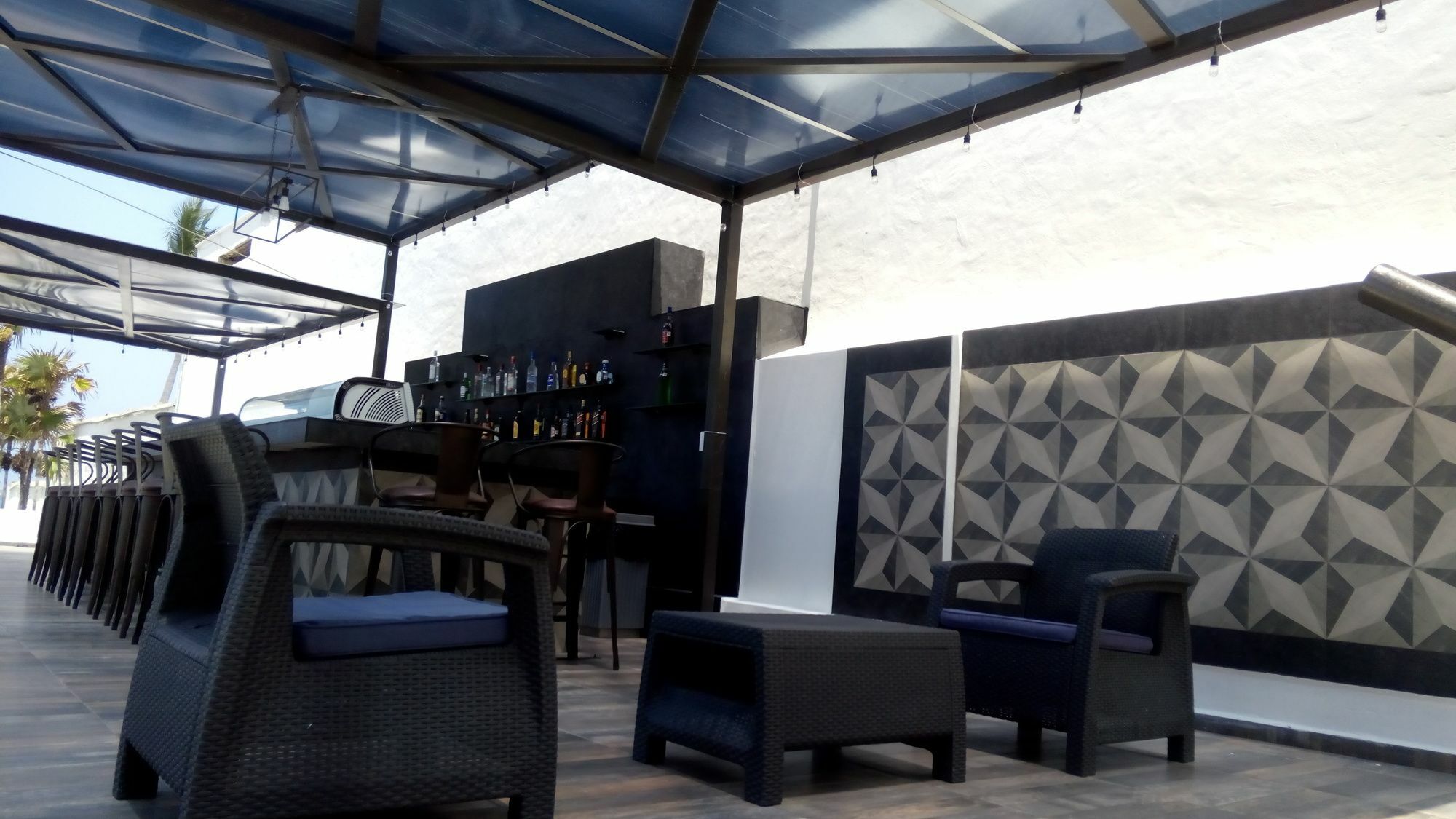 מזטלן Ocean View Beach Hotel מראה חיצוני תמונה