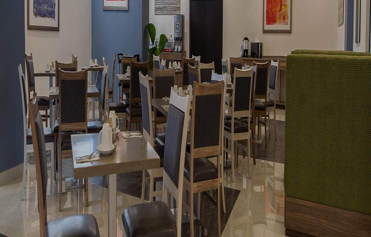 מזטלן Ocean View Beach Hotel מראה חיצוני תמונה